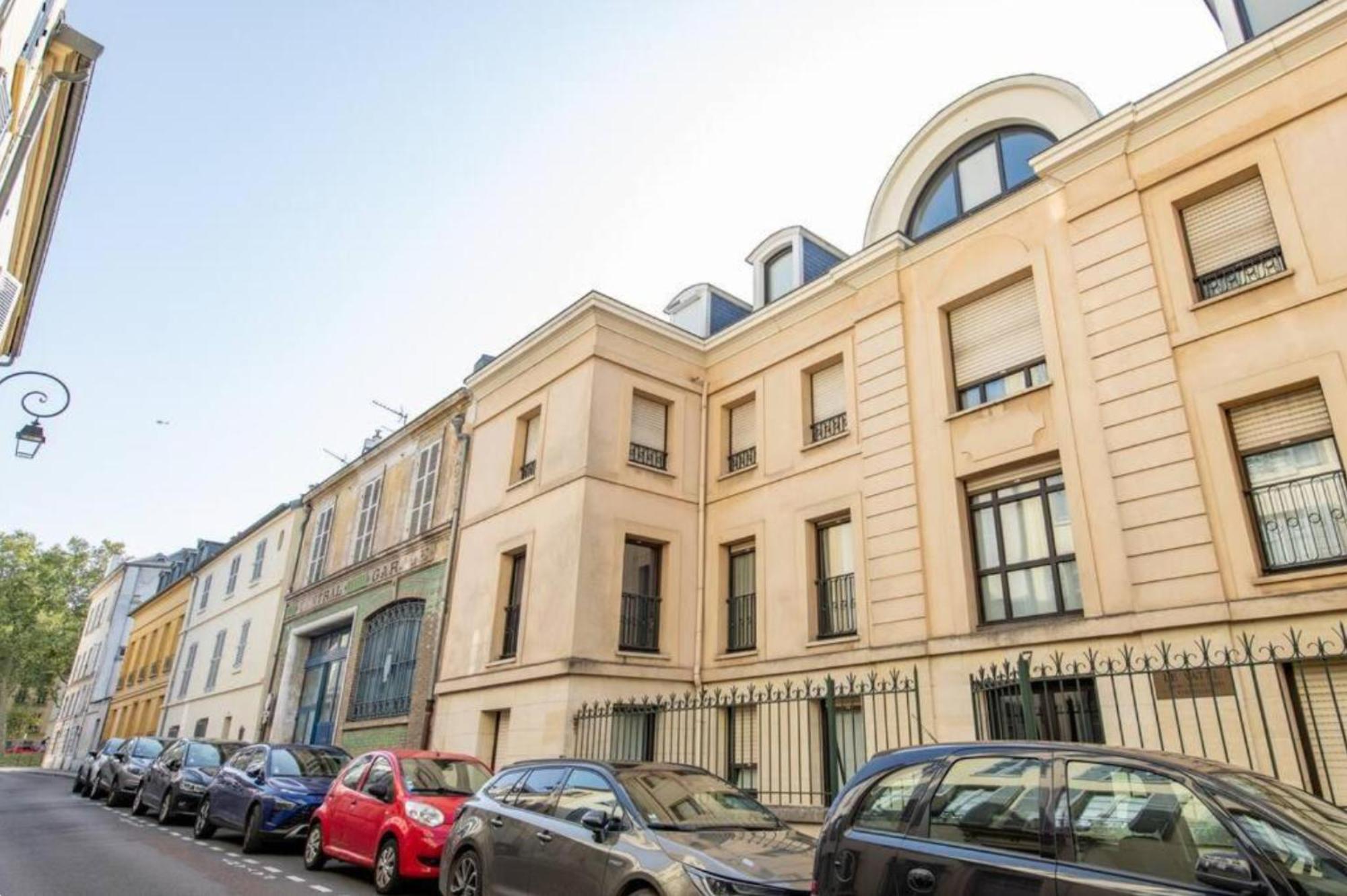 Geranimus Versailles: Notre-dame Appartement Versailles